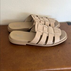 MIA Women's Cream Slide Sandals